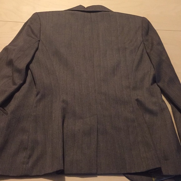 Merona size 4 3 button Brown striped blazer - Picture 7 of 8